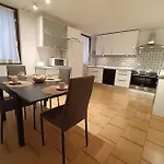 Palazzo Querini Accademia Apartment *