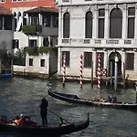Palazzo Querini Accademia Apartment