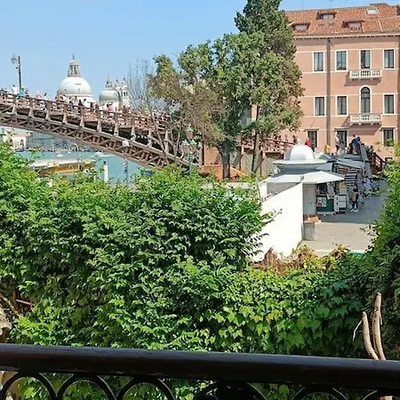 דירה Palazzo Querini Accademia ונציה